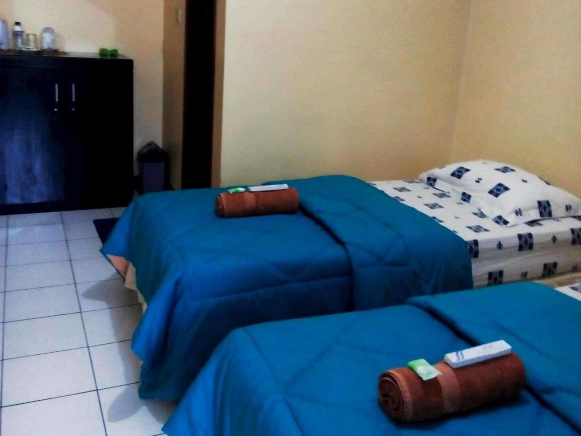 Aries Biru Resort Cisarua Exterior foto